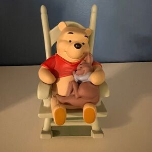 Disney Pooh & Friends Porcelain Figurine Collection Sweet Dreams Little One